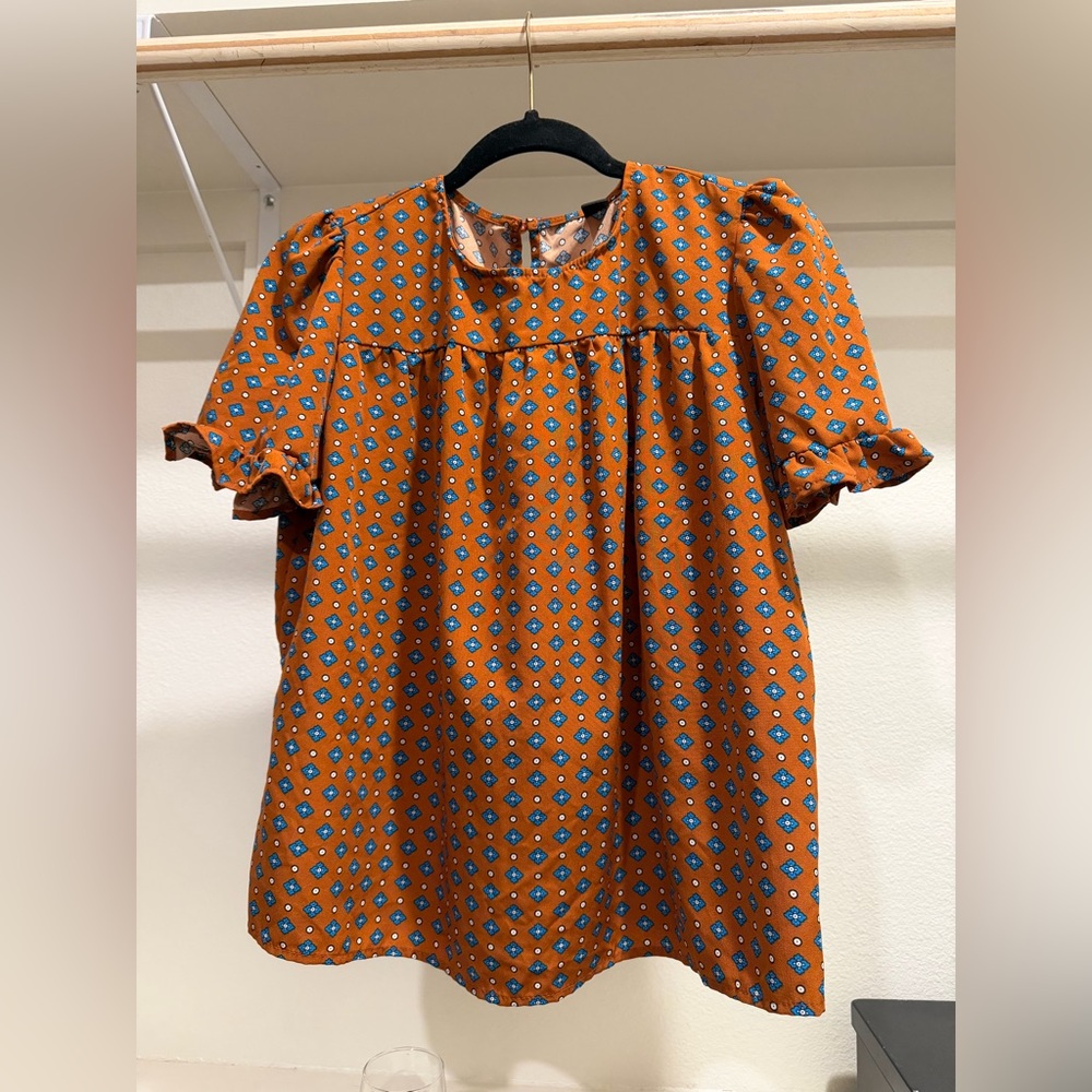 Women's Orange Printed Puff-Sleeve Top